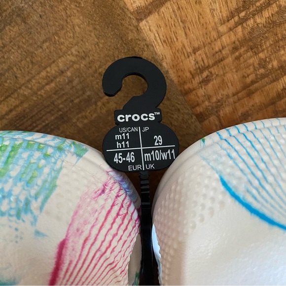 Crocs Classic Cyber Beach Clog Men's 11 White Tie Dye Multi Color Splatter NWT - Picture 9 of 11